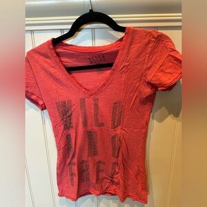 BILLABONG Ladies Woman’s Size Small Red & Black V-Neck Short Sleeve Shirt
